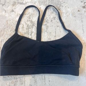 black lululemon bra